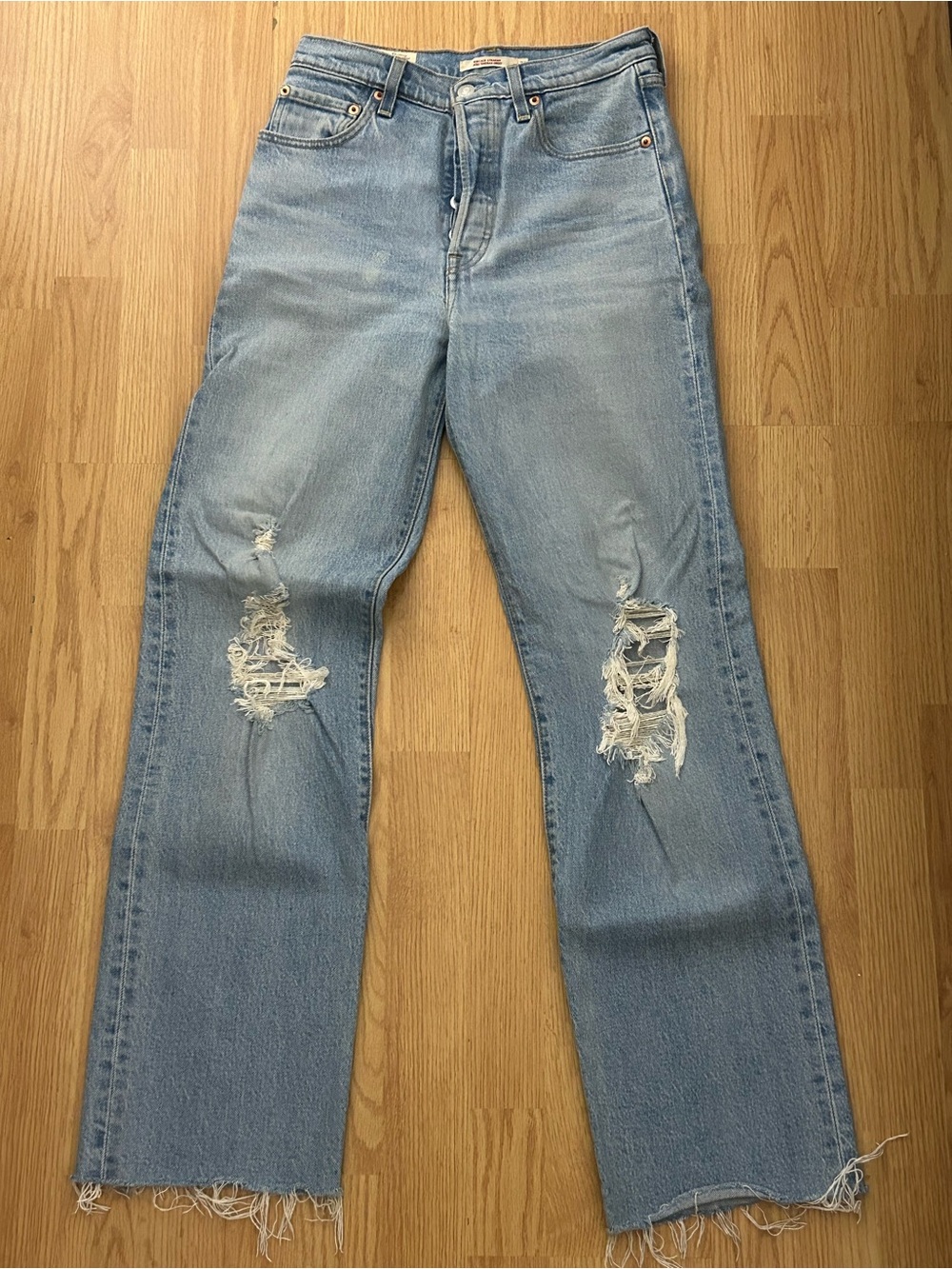Levi’s Ribcage Straight Leg Jeans